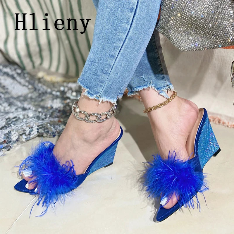 New Pointed Toe Fluffy Feather Fashion Slippers